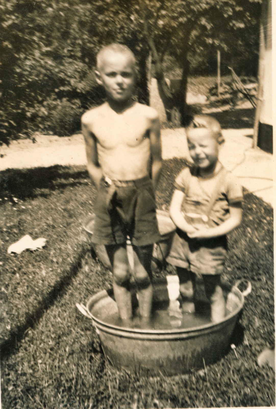 Naboer Ulrik og Fenne 1959